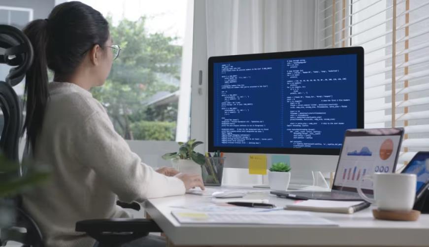 广西企业数字化解决方案:机器学习赋能商业模式升级的核心路径